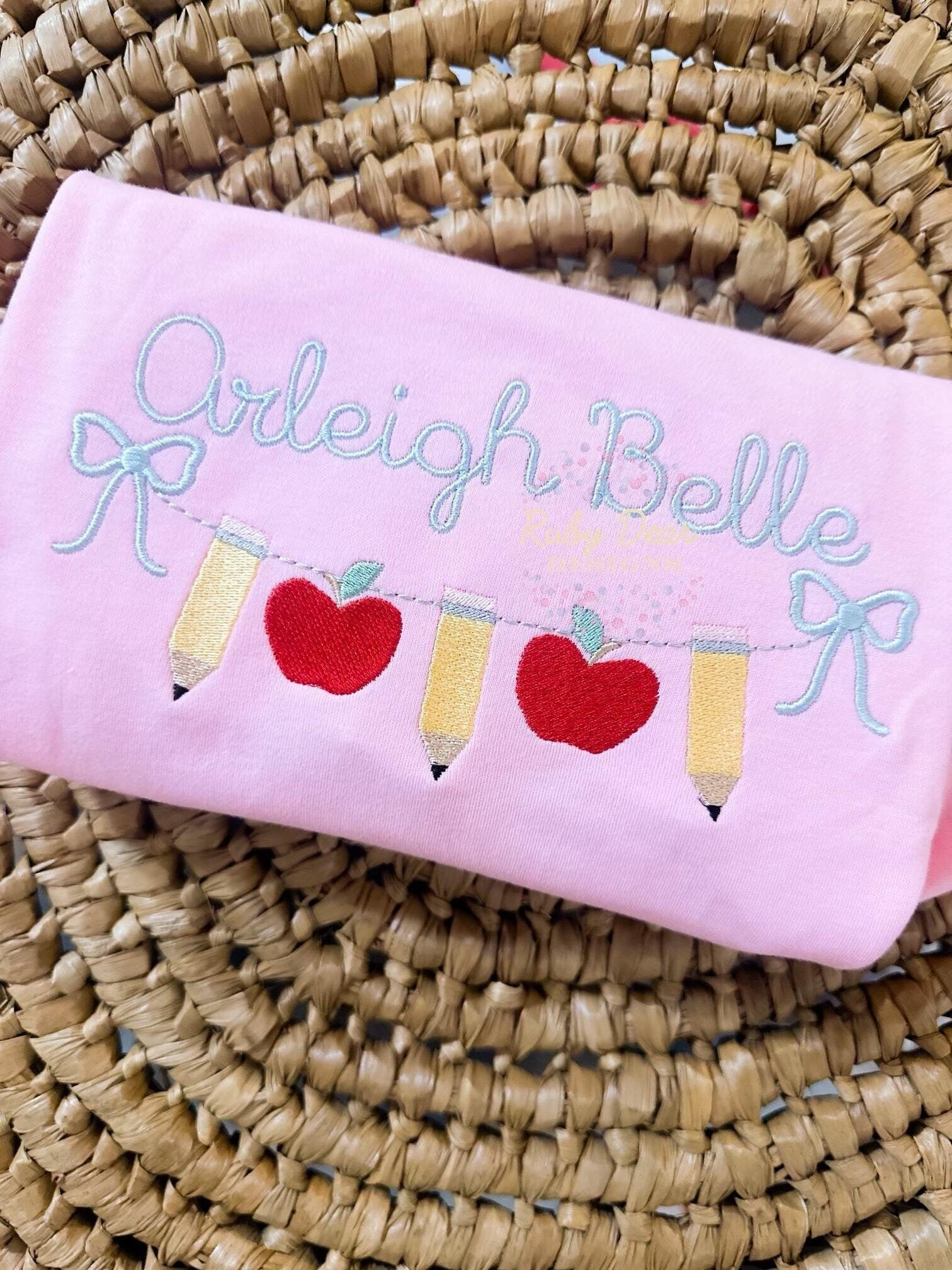 Apples and Pencils Bow Swag *Large Sizes* Machine Embroidery Design