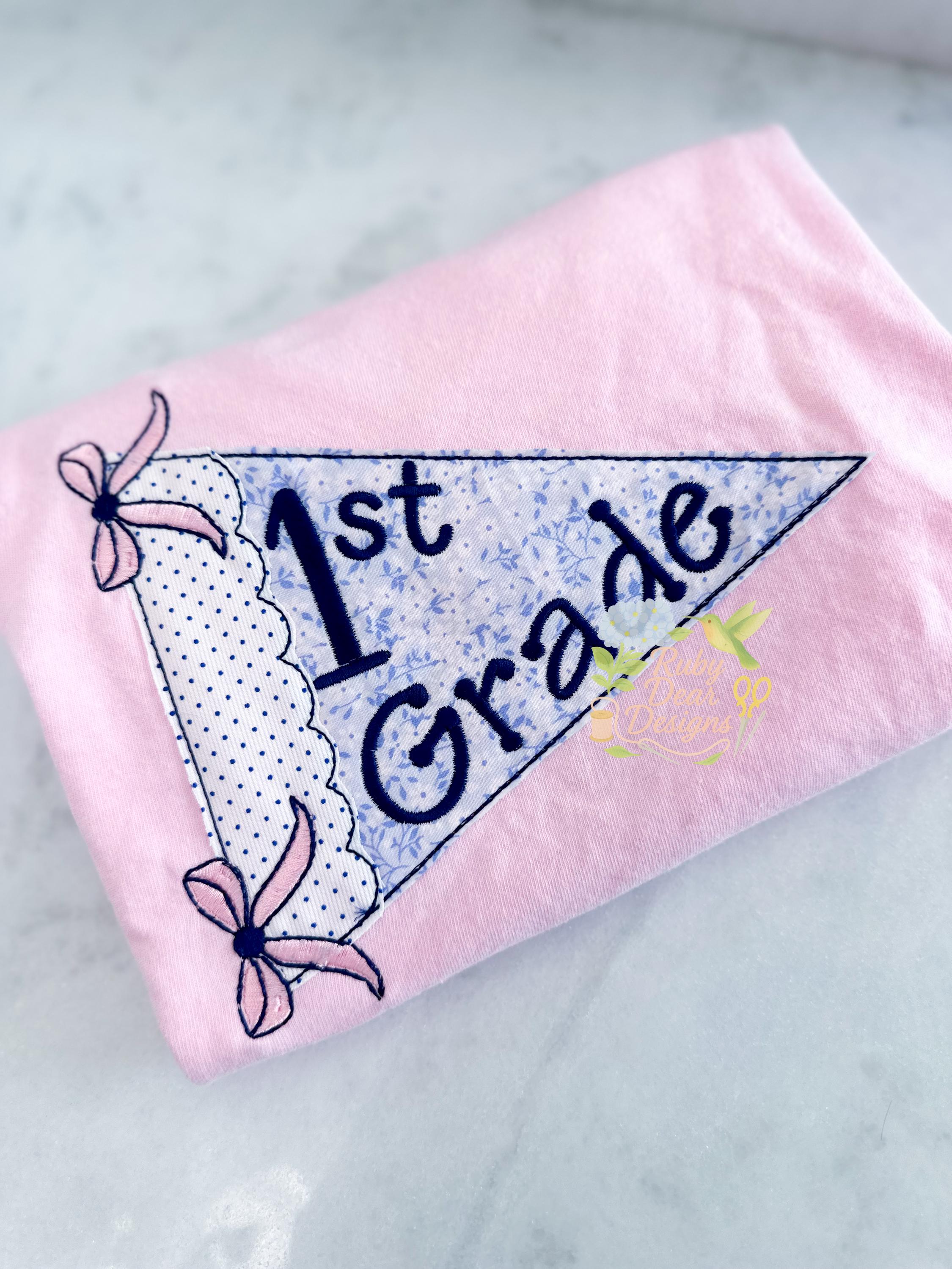 Scallop Pendant with Bows Back To School Bean Stitch Appliqué Machine Embroidery Design