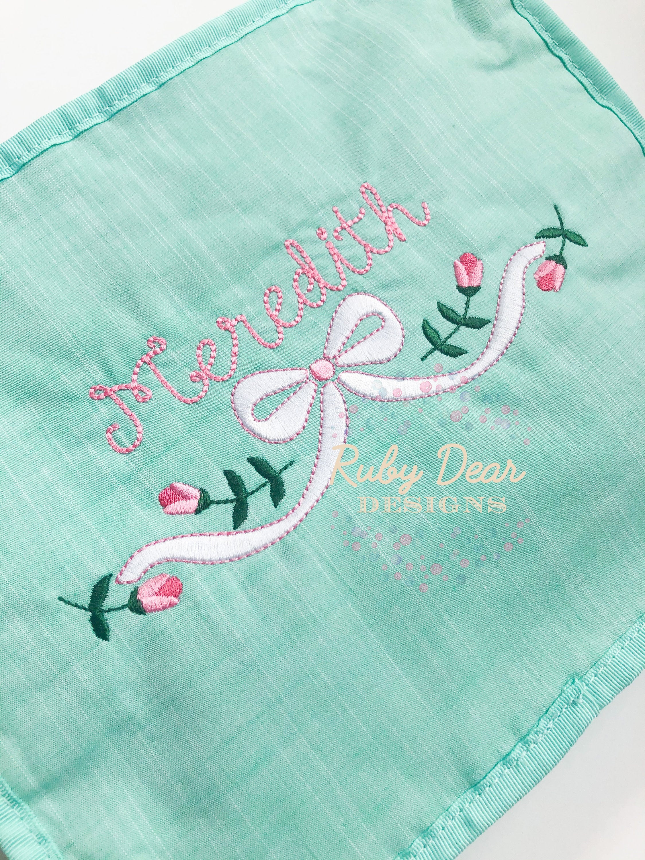 Mini Rosebuds Machine Embroidery Design