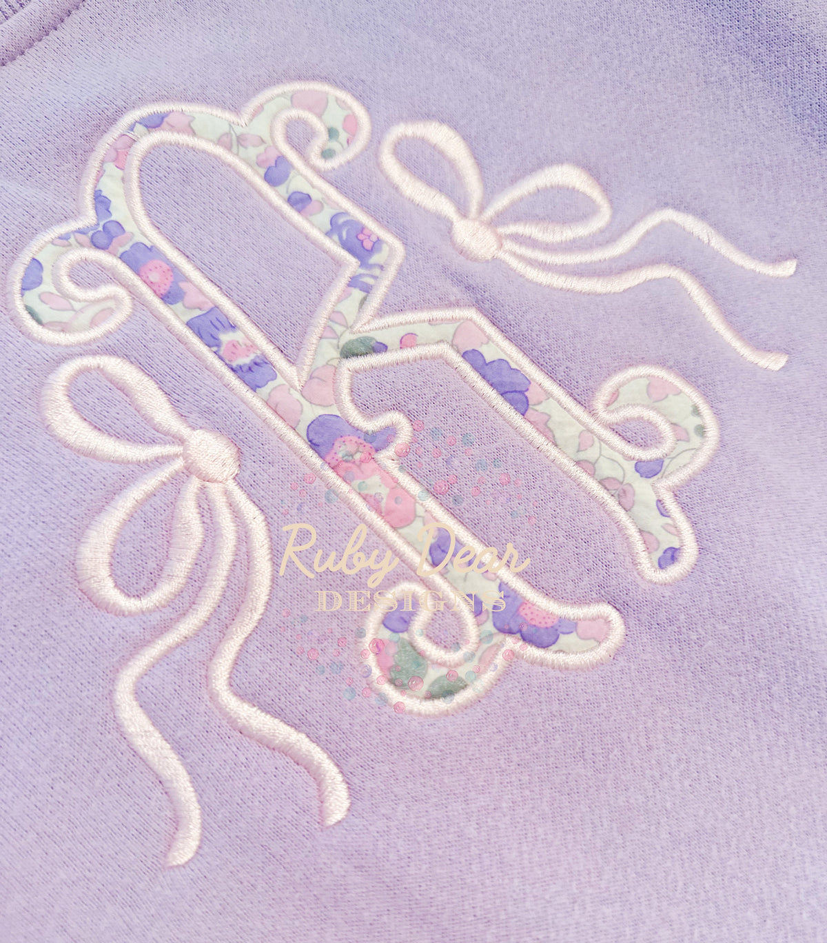 Bow In the Wind Satin Stitch Machine Embroidery Design
