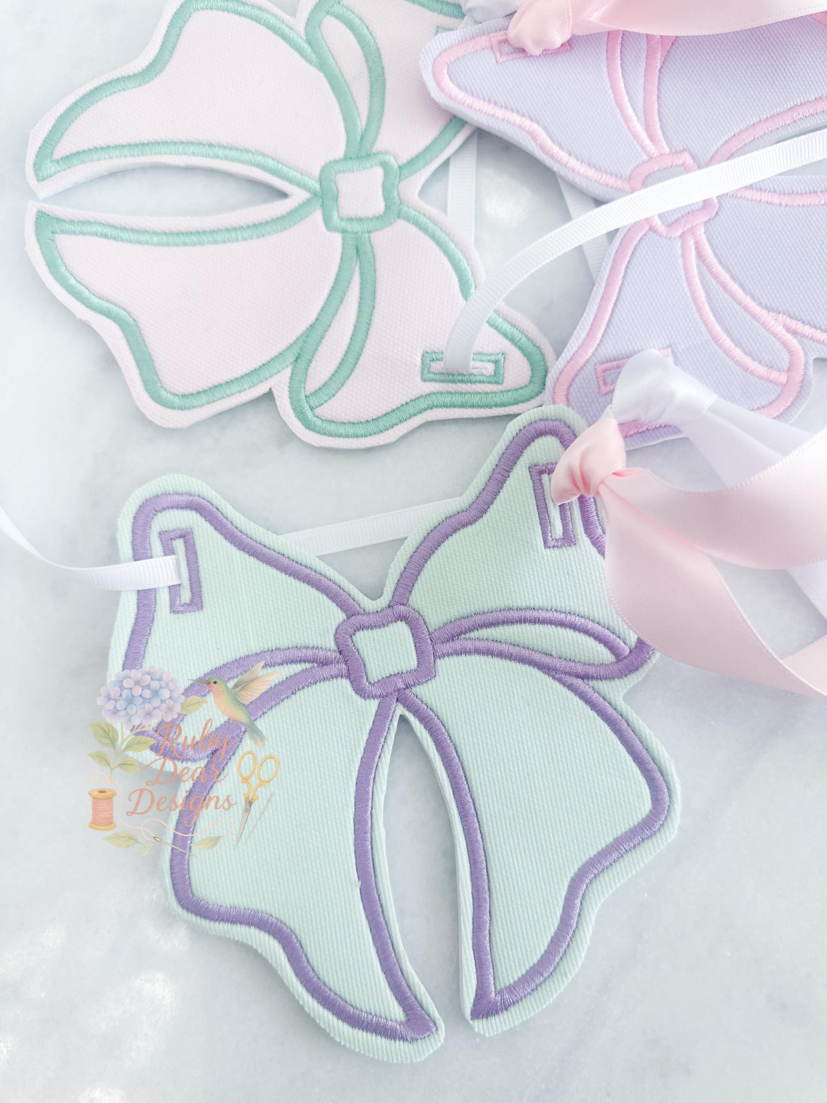 In The Hoop Fancy Bow for Banner Satin Stitch Machine Embroidery Desig