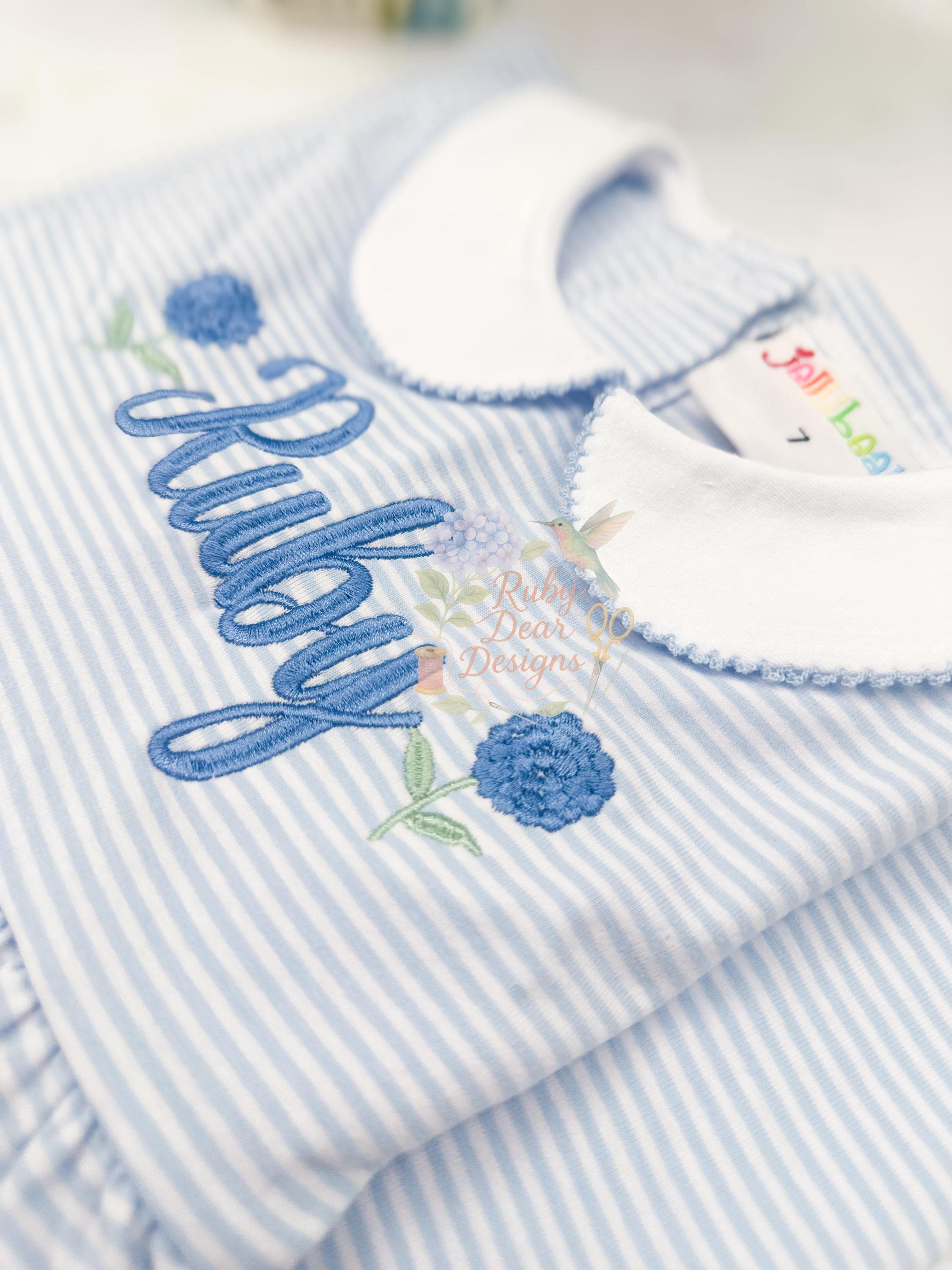 Hydrangea Mini Satin Stitch Machine Embroidery Design