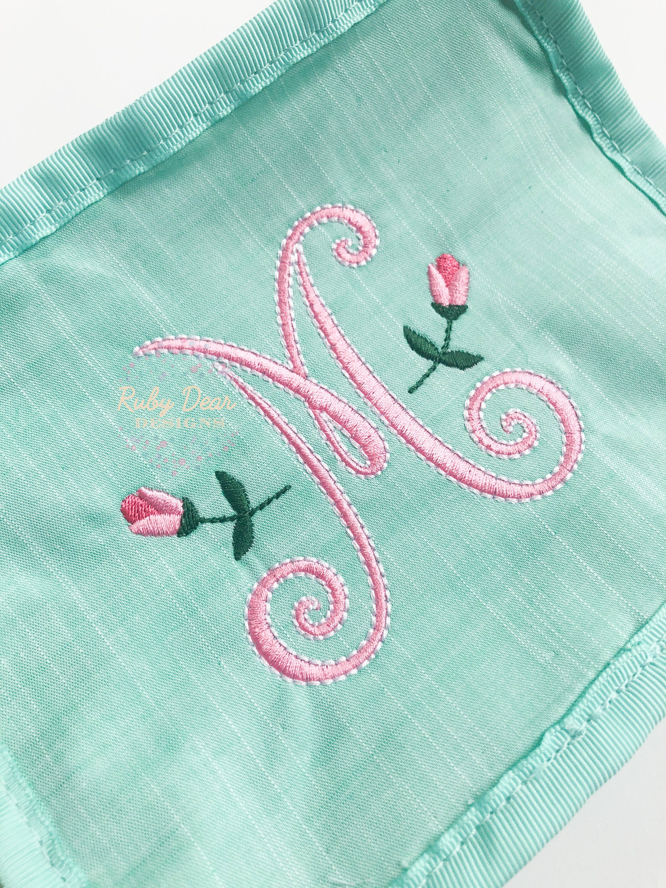 Mini Rosebuds Machine Embroidery Design