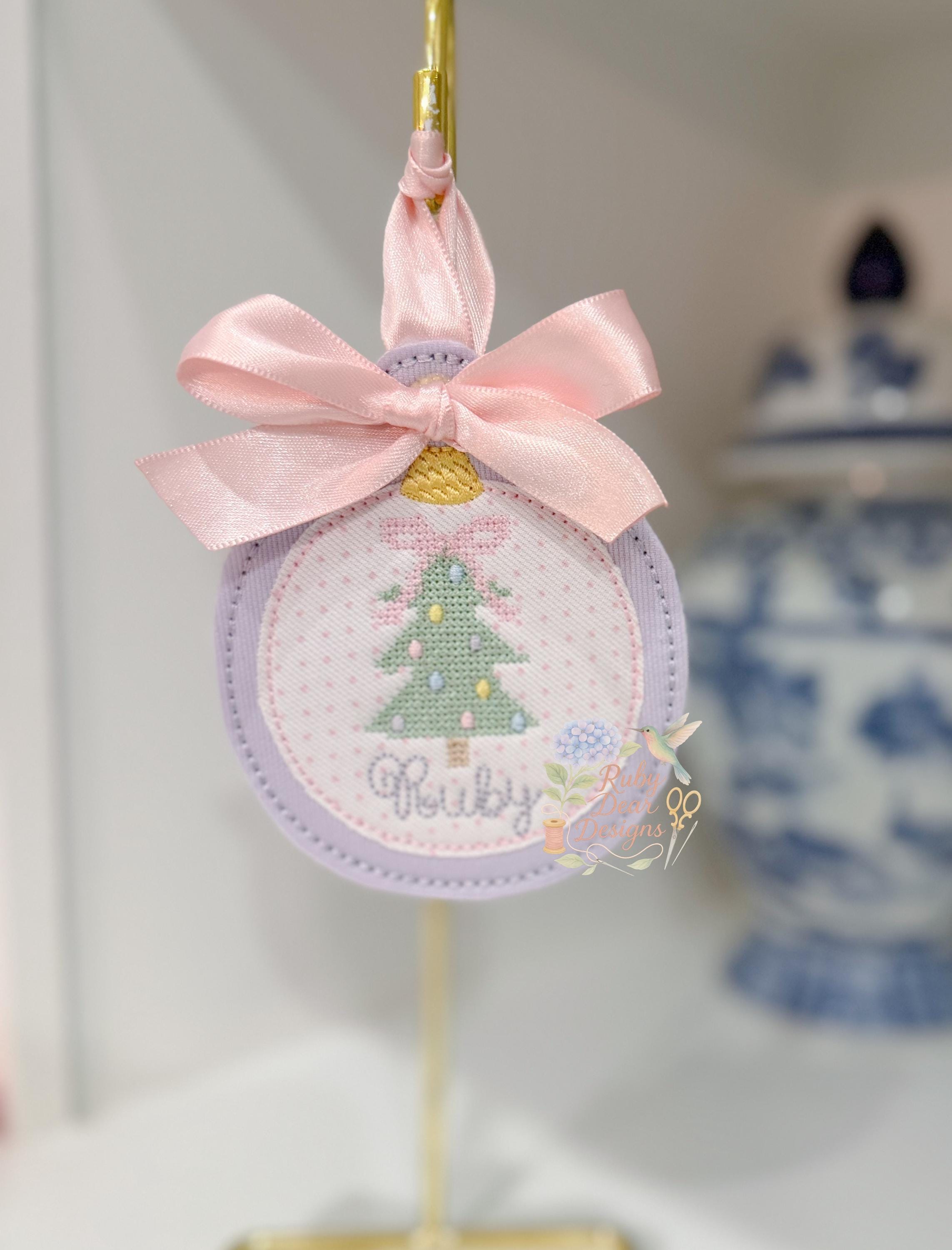 In The Hoop Double Circle Ornament Bean Stitch Machine Embroidery Design