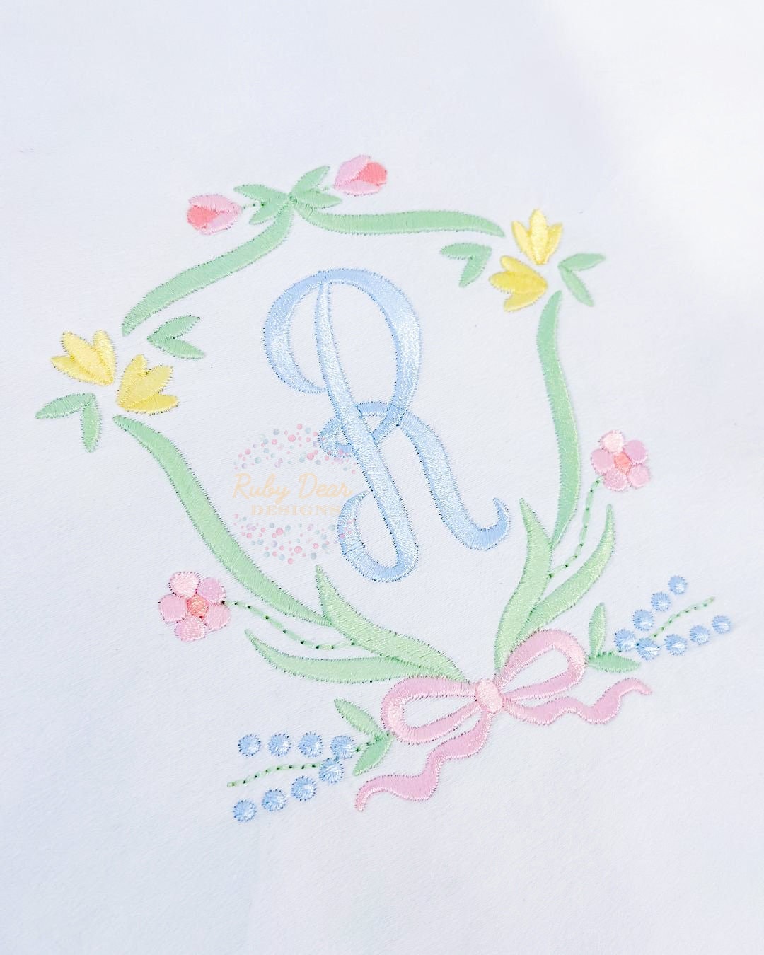 Wildflower Crest Machine Embroidery Design