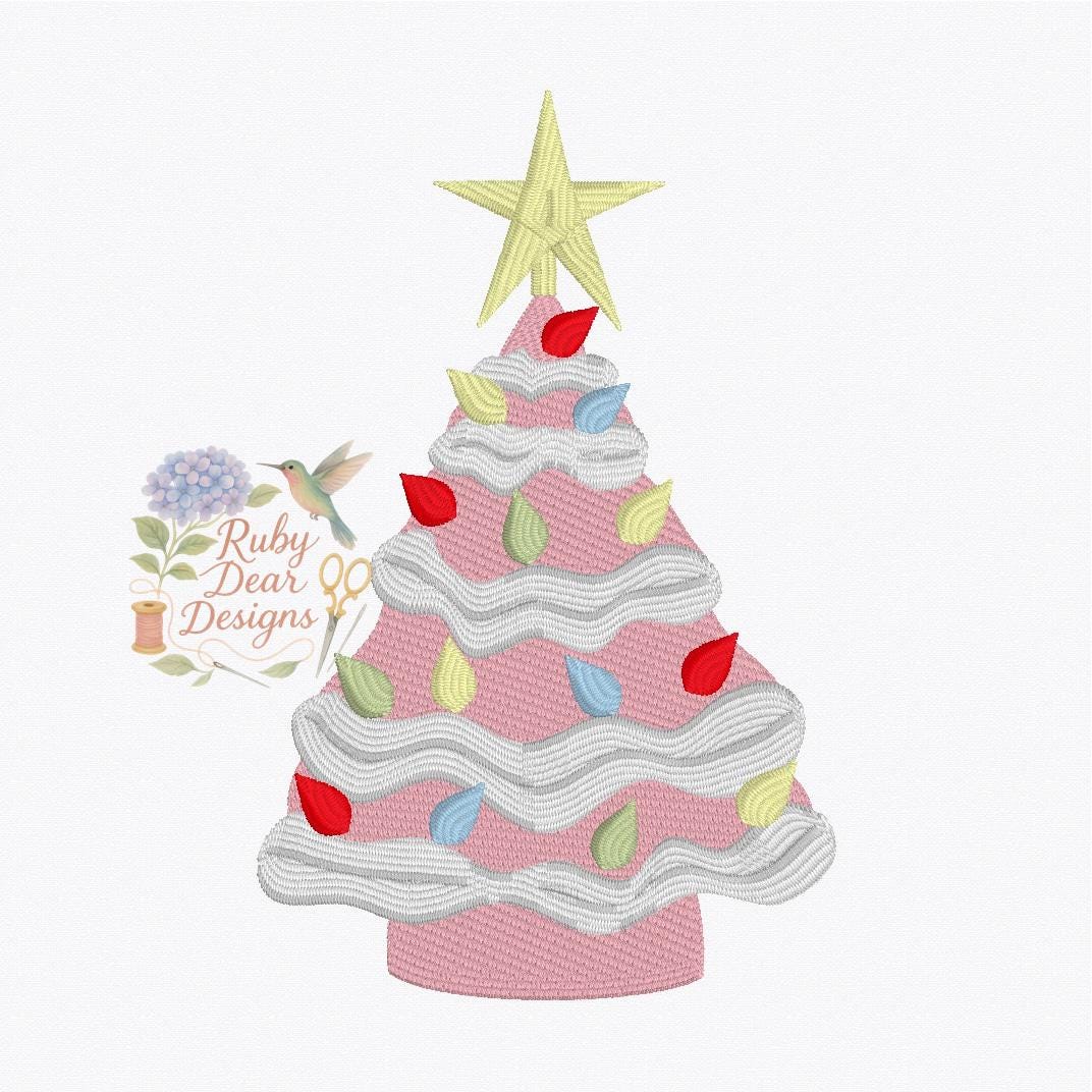 Christmas Tree Vintage Ceramic Fill and Satin Stitch Machine Embroidery Design