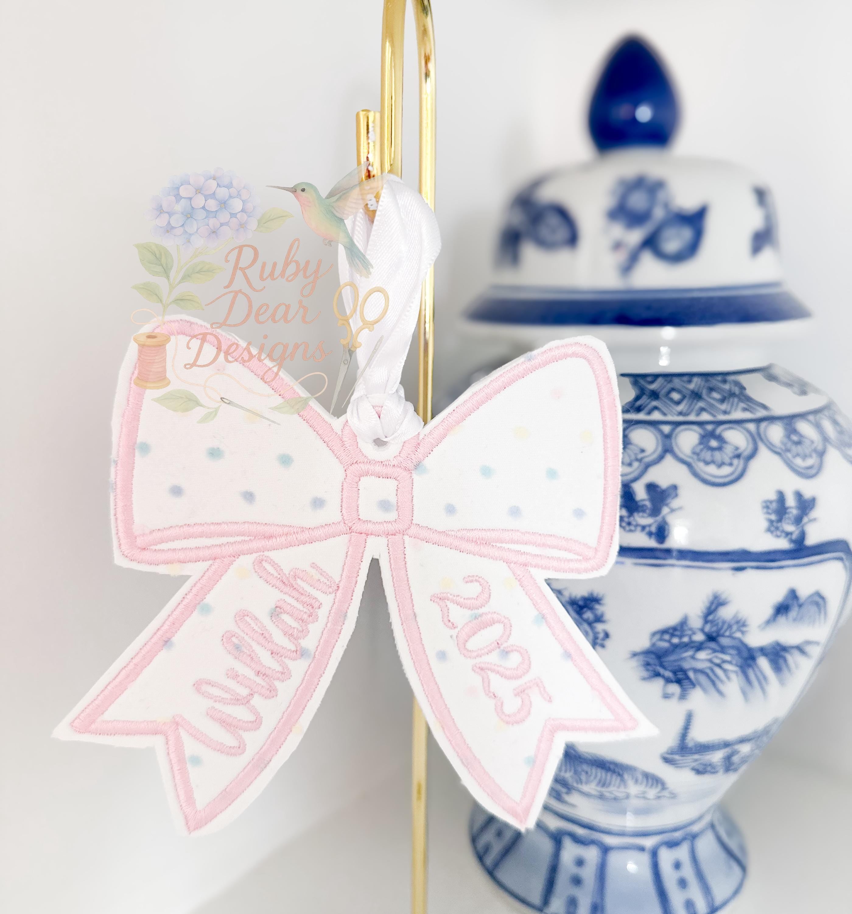 In The Hoop Christmas Preppy Bow Ornament Tag Satin Outline Stitch Machine Embroidery Design